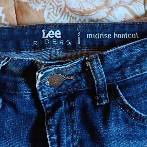 LEE RIDERS MIDRISE BOOT JEANS - Picture 3 of 5
